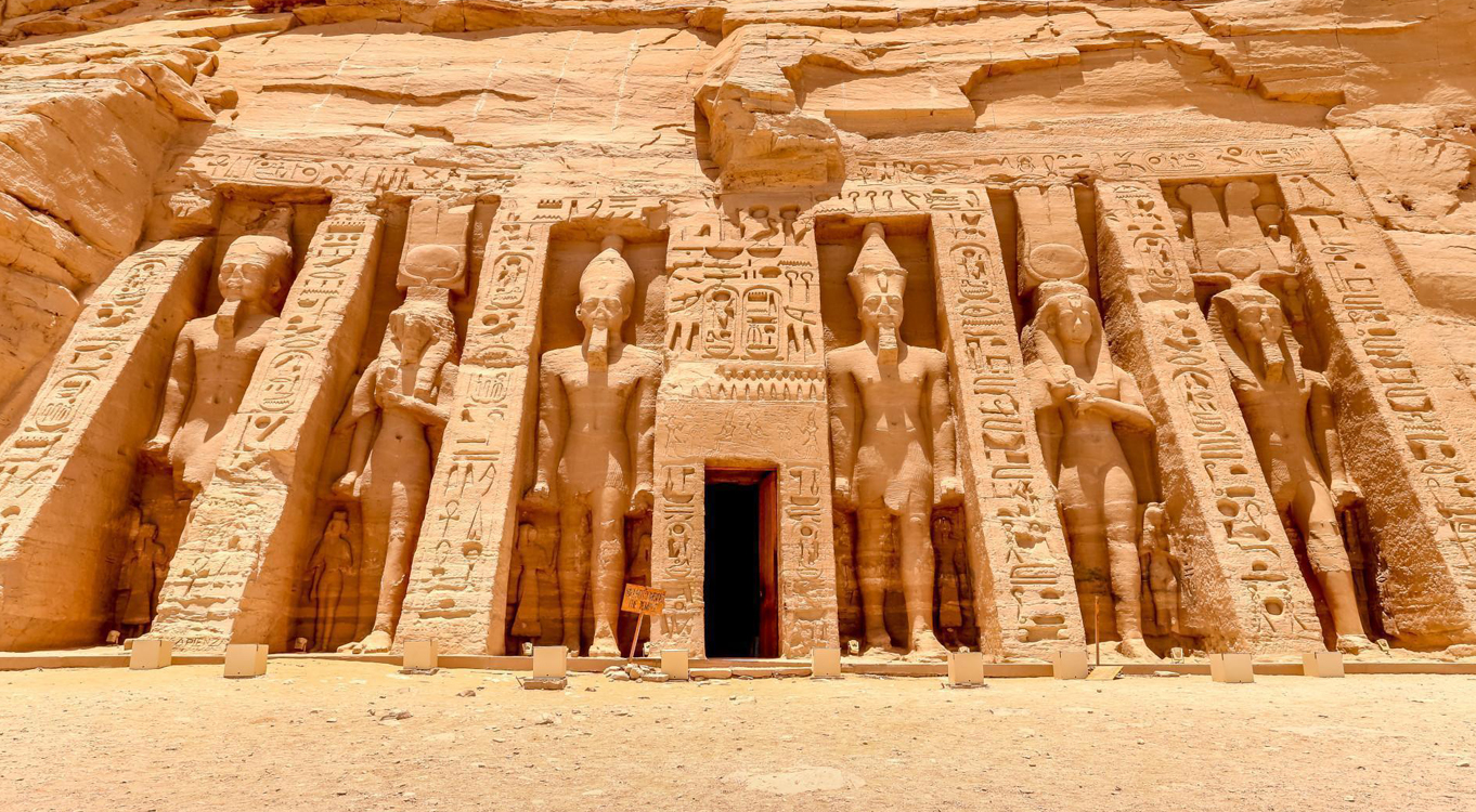 Pyramids, Nile Cruise & Abu Simbel